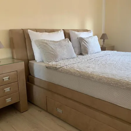 Black Horse Apartamento Podgorica